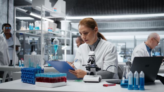 Biyolojik Yaş Testleri Gerçekte Neyi Ölçüyor?