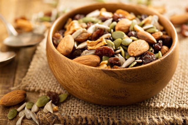 E Vitamini Nedir? Faydaları, Besin Kaynakları ve Günlük İhtiyaç